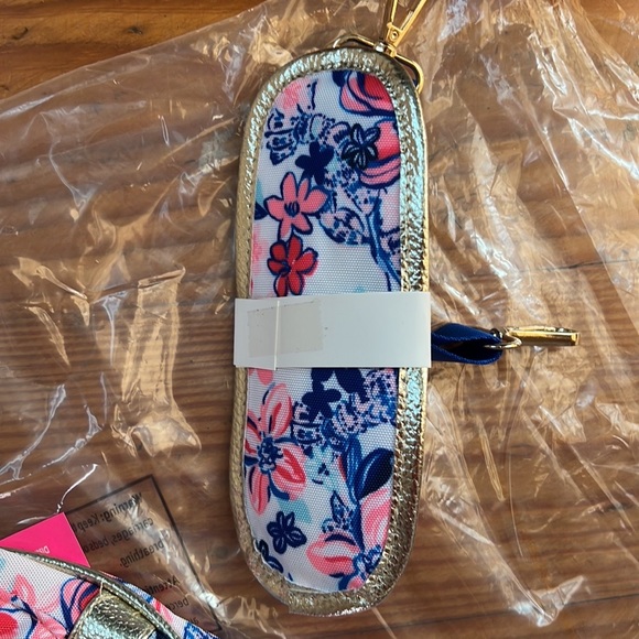 NWT Lilly Pulitzer Insulated Beach Tote - Picture 10 of 15